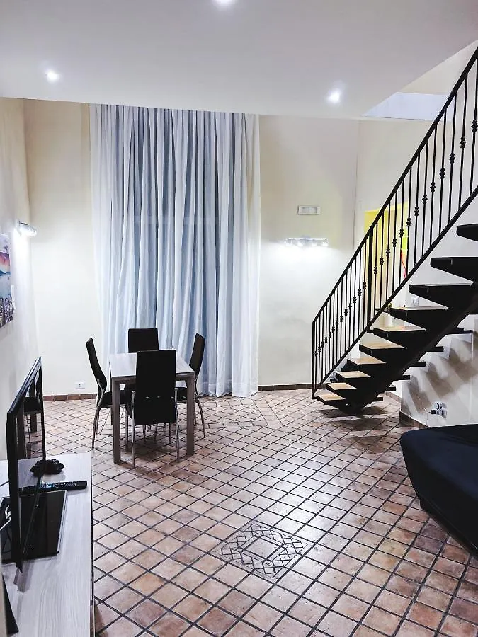 Terno Su Napoli Apartments 0*, Neapel